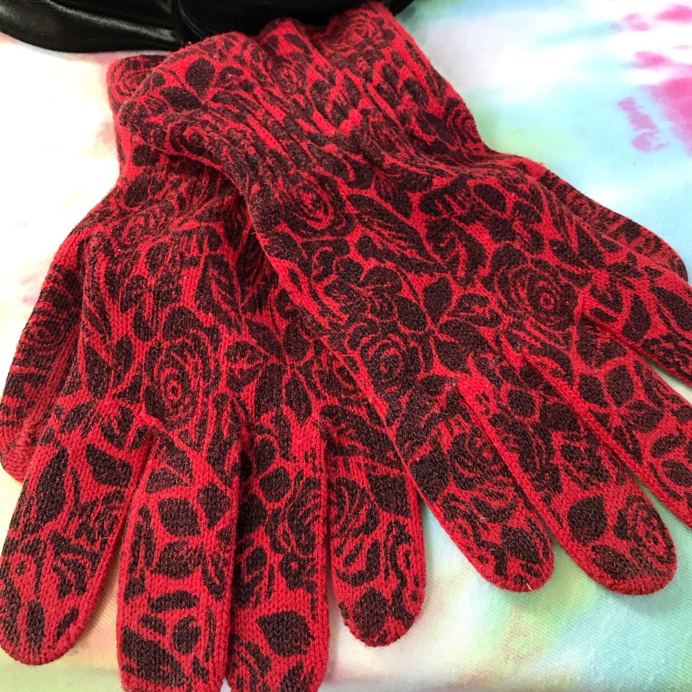 red floral pattern gloves Anthropologie OS - Picture 1 of 5